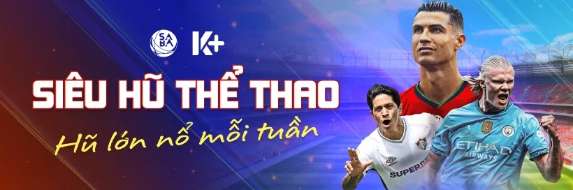 Cầu thủ bóng đá đang tranh bóng trên sân, thể hiện sự kịch tính của cá cược bóng đá tại 55vin chính thức